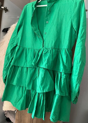 Uzun Kollu Yeşil Fırfırlı Keten Tunik - Görsel 2