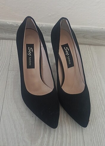 Diğer Stiletto