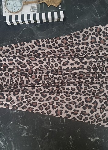 H&M Leopar Desenli Etek - Görsel 3