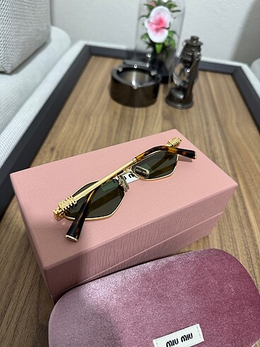 Beden Miu Miu