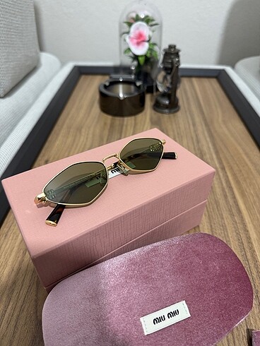 Miu Miu Miu Miu