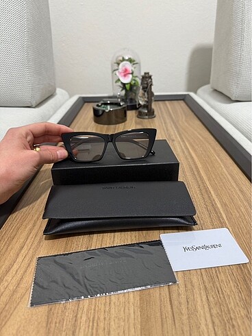 Saint laurent