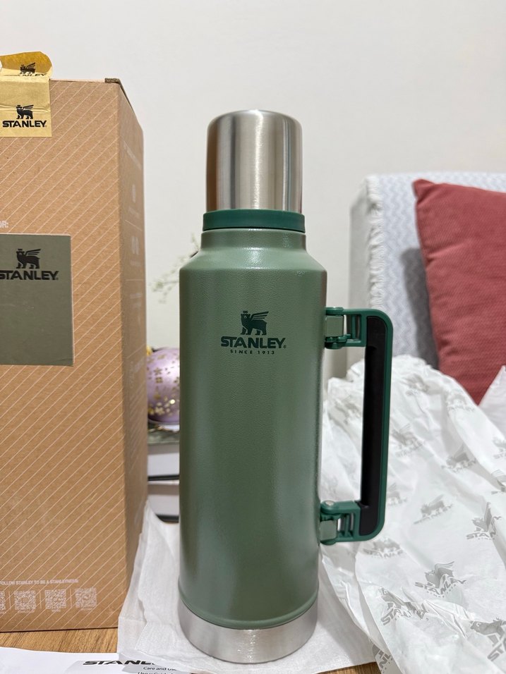 Stanley  Termos haki 1.9L - Görsel 2