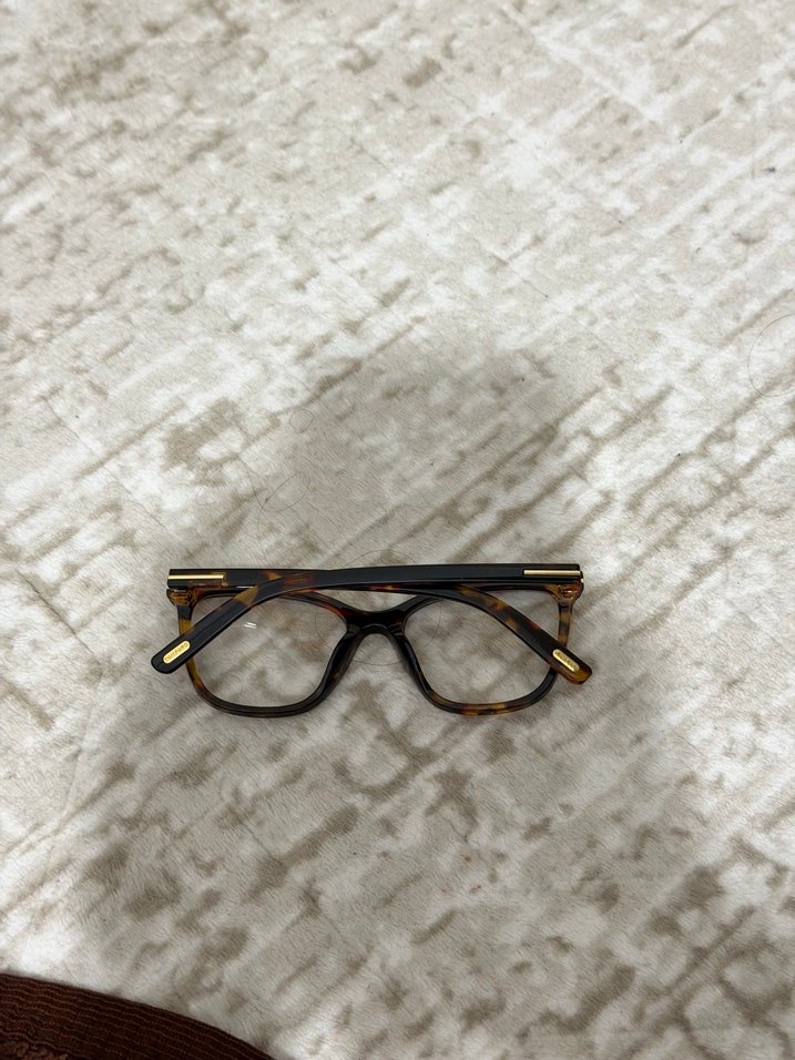 Tom Ford optik çerçeve Kahverengi Kemer Detaylı Kadın Gözlüğü - Görsel 2