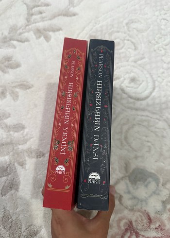 Hırsızlar Dansı ve Hırsızların Yemini Romanları