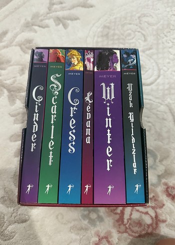 Ay Günlükleri Fantastik Kitap Seti