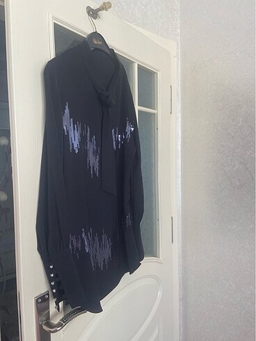 Diğer Siyah Uzun kollu pul detaylı gömlek