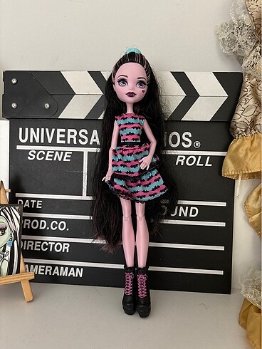  Beden Monster high bebek