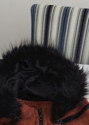 Kürklü Kapüşonlu Kadın Kaban - Görsel 4