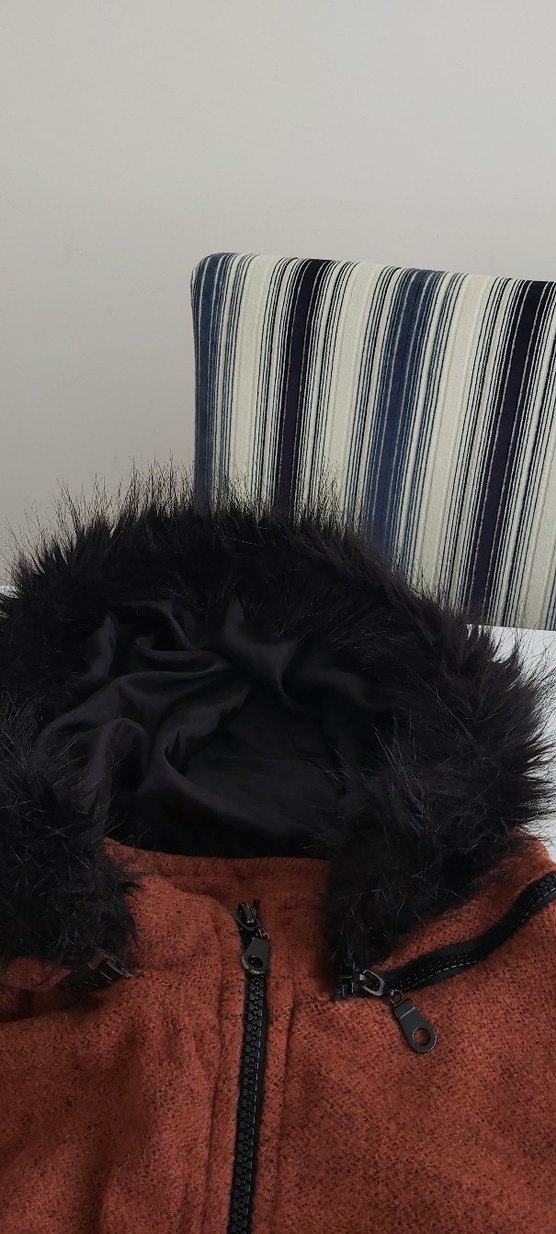 Kürklü Kapüşonlu Kadın Kaban - Görsel 4