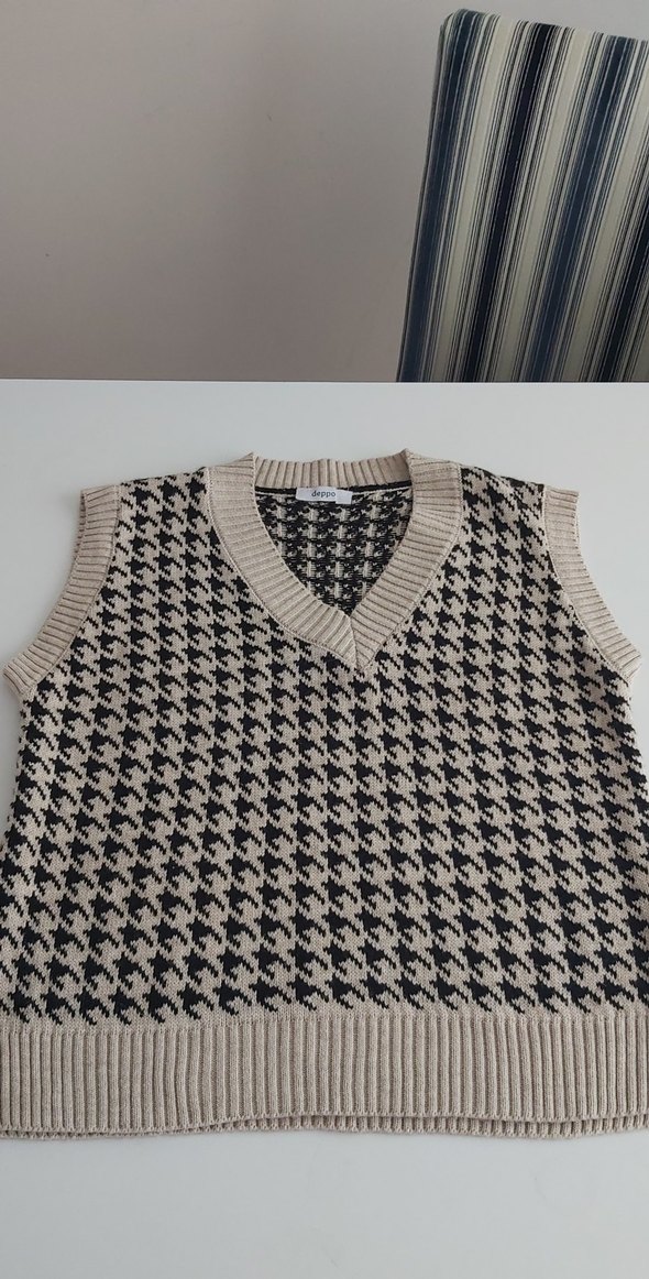 Kadın V Yaka Örgü Süveter - Görsel 2