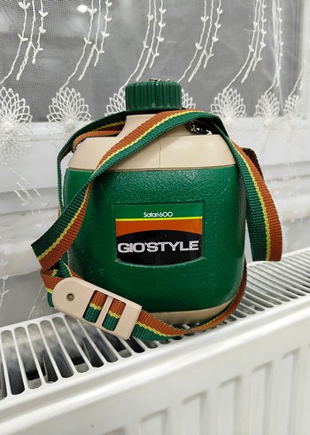 İtalyan şu matarası - Görsel 2