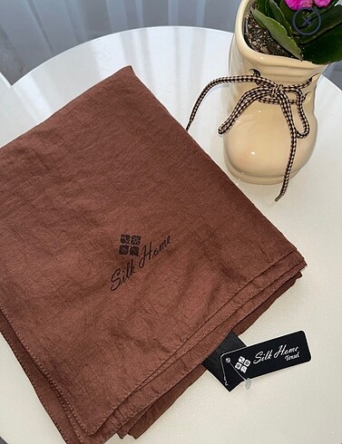 Silkhome şal