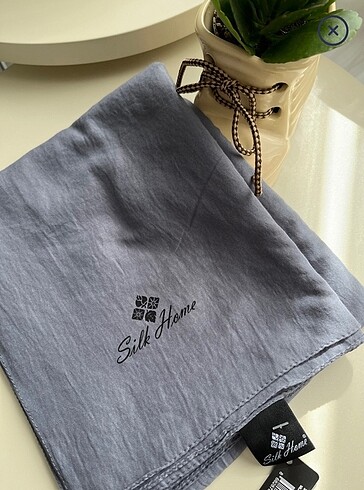 Silkhome şal