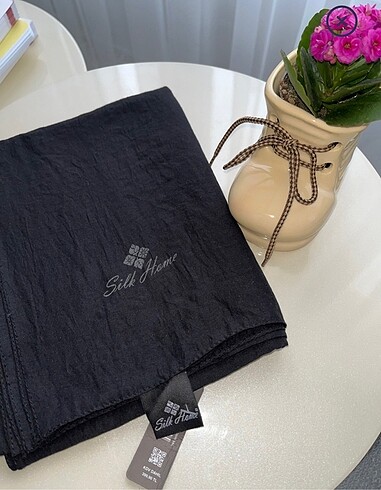 Silkhome şal