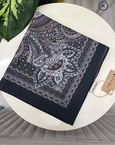 Silkhome şal