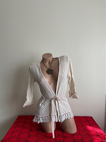 Dantelli vintage hırka
