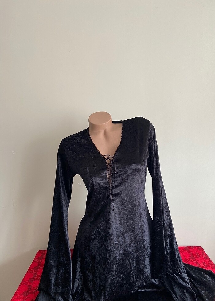 İspanyol kol asimetrik kesim kadife elbise - Görsel 2