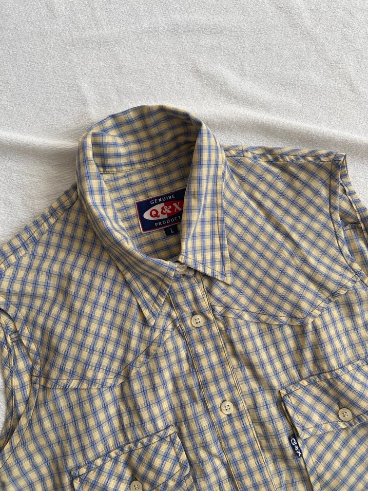 Düğmeli Kolsuz Kadın Gömlek Bej Ekose - Görsel 2