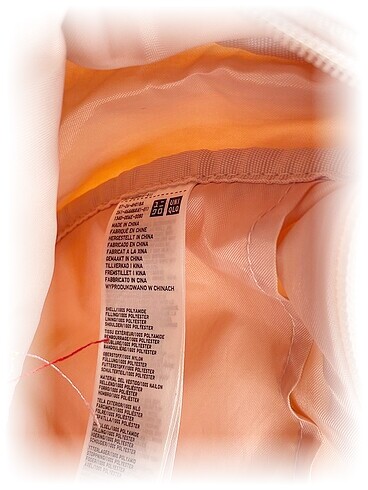  Beden Uniqlo Çapraz Çanta %70 İndirimli.