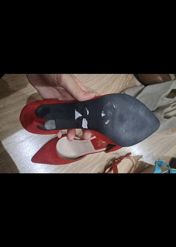 37 Beden Kırmızı Süet Stiletto Topuklu Kadın Ayakkabı