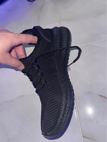 38 Beden siyah Renk SPOR AYAKKABI LC WAİKİKİ