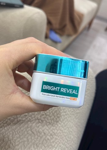 Bright Reveal Koyu Leke Karşıtı Nemlendirici SPF 50 - Görsel 3