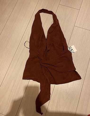 Zara Kruvaze halter bluz