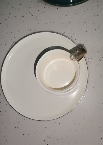 Altın Kulplu Beyaz ve Gri Fincan Takımı - Görsel 3