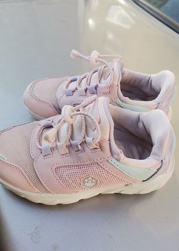 Kız Çocukları İçin Bağcıklı Pembe Spor Ayakkabı - Görsel 2