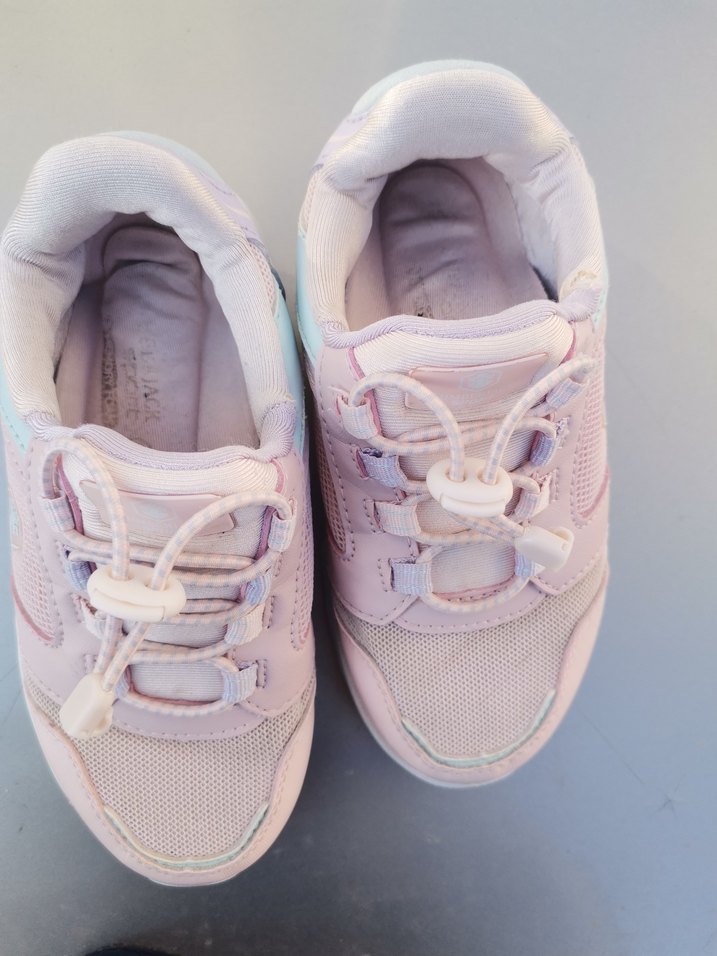 Kız Çocukları İçin Bağcıklı Pembe Spor Ayakkabı - Görsel 3