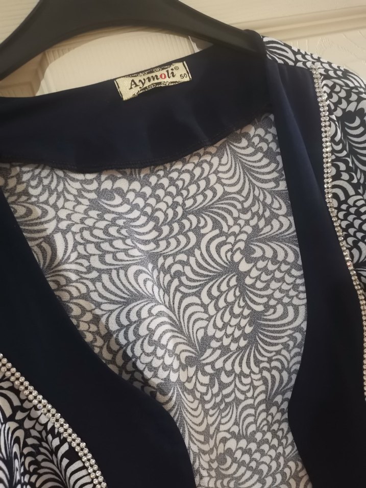 Avant-Garde Siyah ve Gri Kadın Şal - Görsel 4