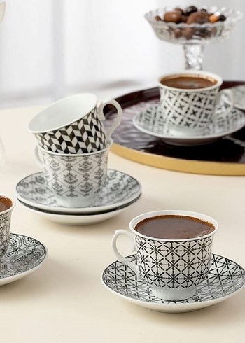 5 adet Desenli Beyaz ve Gri Kahve Fincanı Seti - Görsel 3