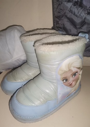 Beyaz Kürklü Kız Çocuk Botu - Görsel 3