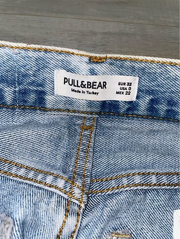 32 Beden pull and bear yırtık jean