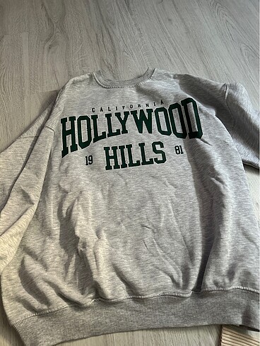 BERSHKA sweatshirt