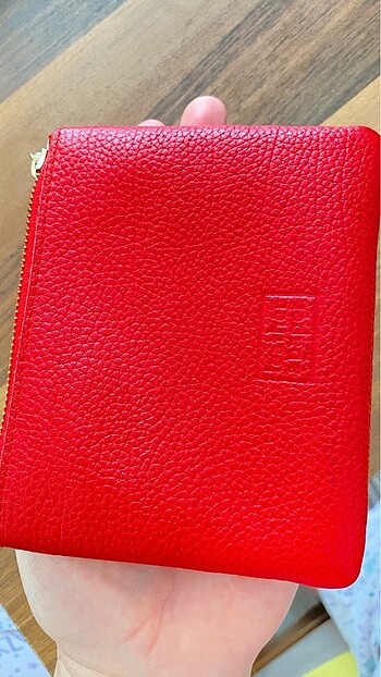 Beden LEATHER&PAPER