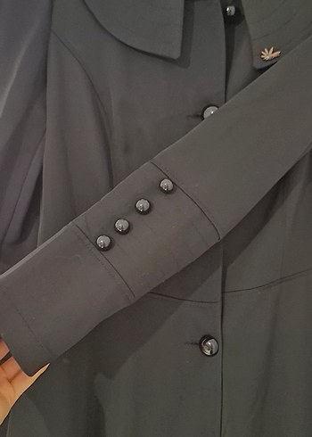 Zühre Tesettür Düğmeli Siyah Uzun Kadın Ferace