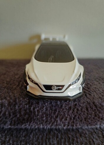Nissan laef nismo hot wheels