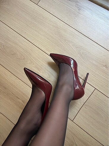 38 Beden Bordo Stiletto