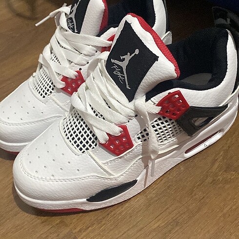 37 Beden beyaz Renk nike air jordan retro 4