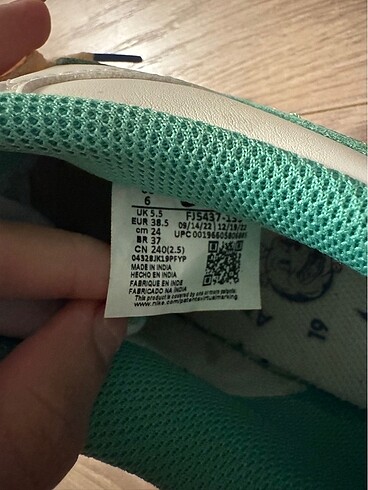 38,5 Beden beyaz Renk Nike court vision