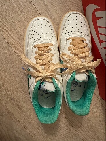 38,5 Beden Nike court vision