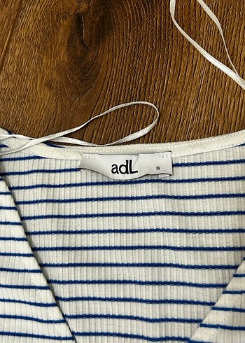 Adl kruvaze yaka uzun kollu çizgili bluz - Görsel 5