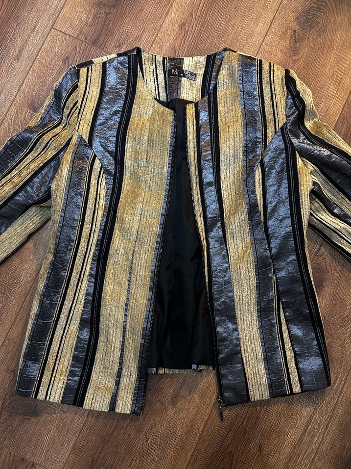 Kadın çizgili desenli şık ceket - Görsel 2