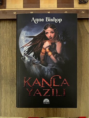 Anne Bishop - Kanla Yazılı