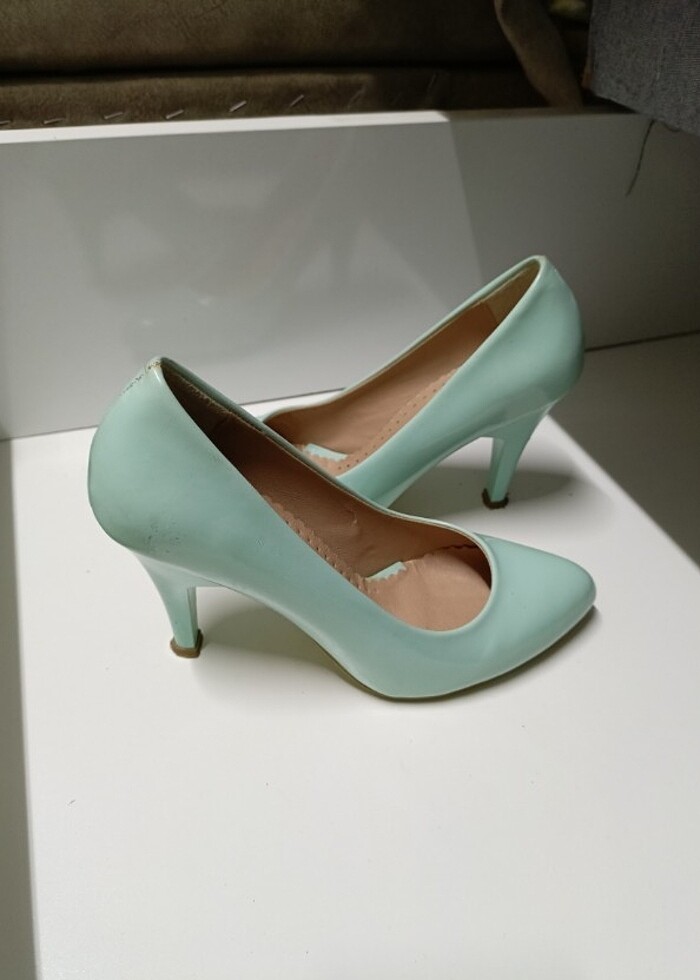 Topuklu ayakkabı - Görsel 3