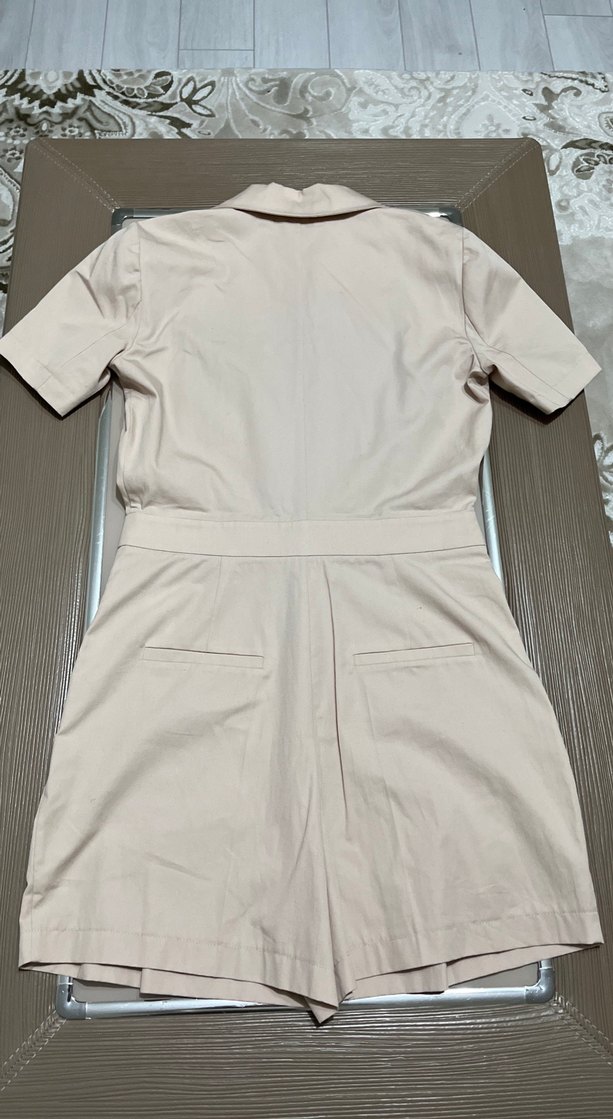 Bej Kadın Kısa Tulum, Kısa Kollu, Düğmeli - Görsel 3