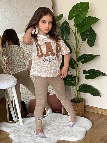 Standart Beden Beden Gap Leopar Detaylı Tayt Takım