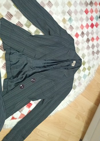Gri Düğmeli Kadın Blazer Ceket